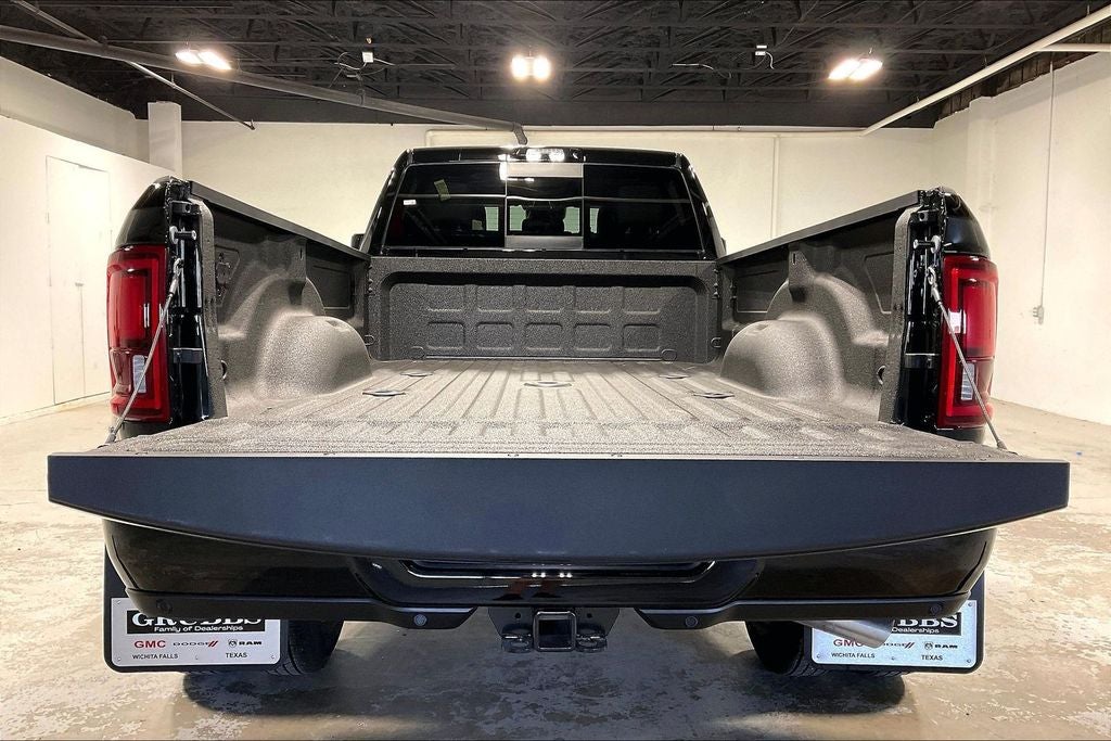 2026 RAM Ram 3500 RAM 3500 LARAMIE CREW CAB 4X4 8' BOX