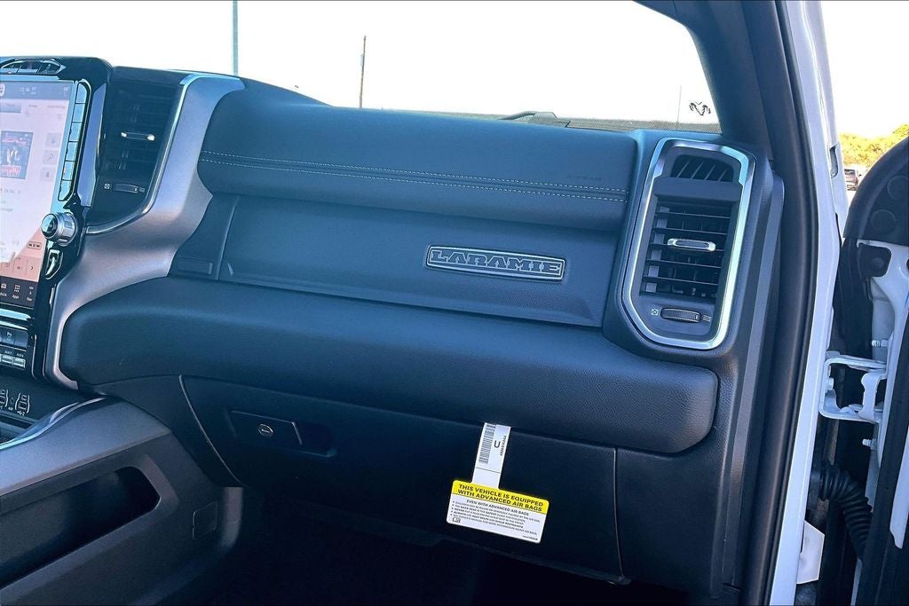 2026 RAM Ram 3500 RAM 3500 LARAMIE CREW CAB 4X4 8' BOX