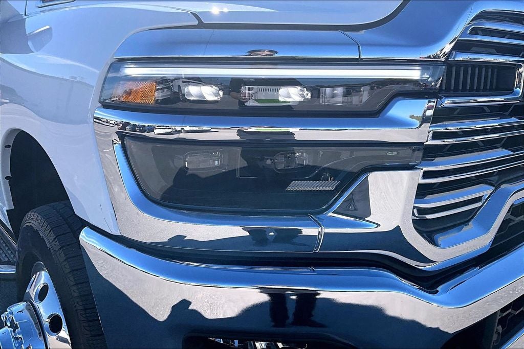 2026 RAM Ram 3500 RAM 3500 LARAMIE CREW CAB 4X4 8' BOX