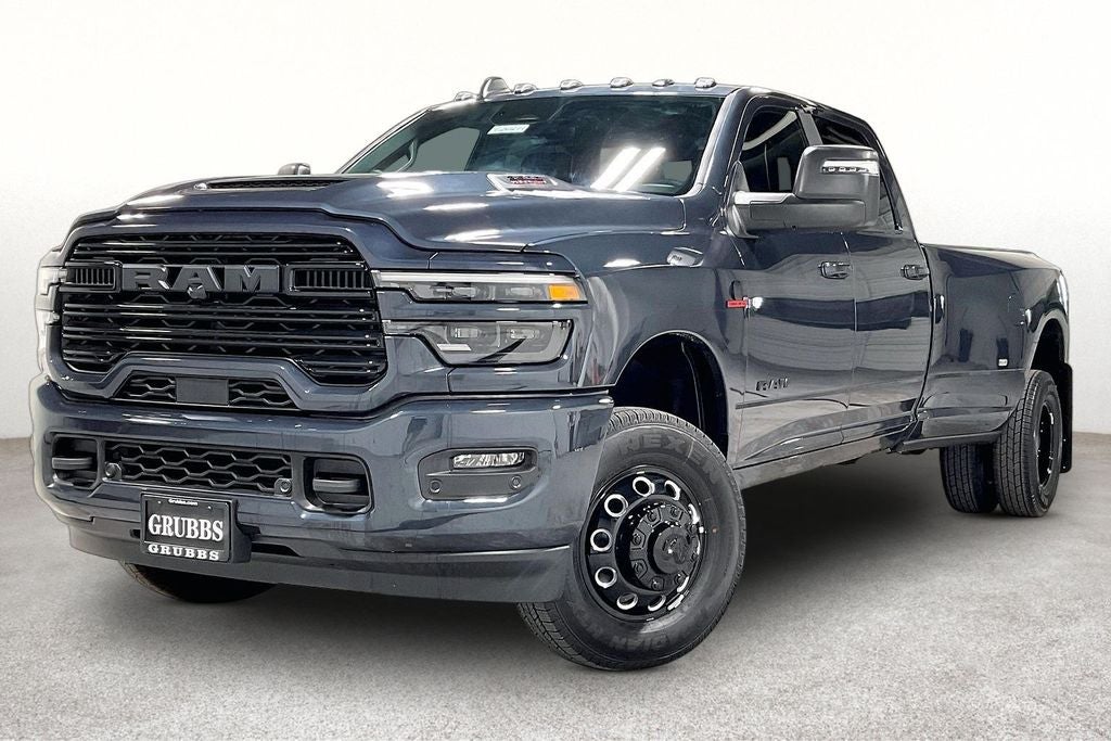 2026 RAM Ram 3500 RAM 3500 LARAMIE CREW CAB 4X4 8' BOX