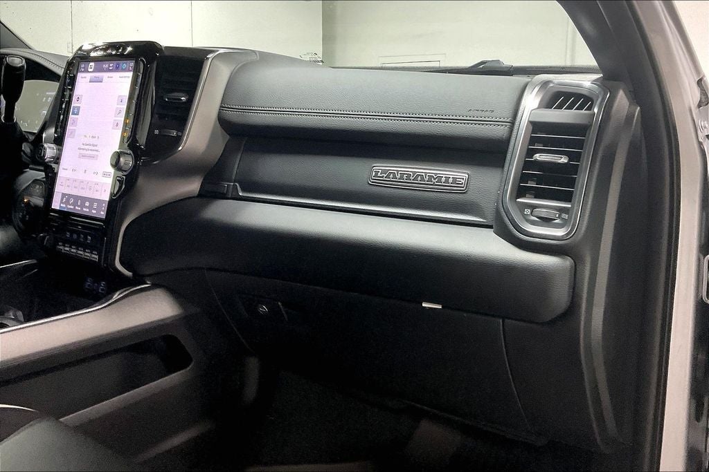 2026 RAM Ram 3500 RAM 3500 LARAMIE CREW CAB 4X4 8' BOX