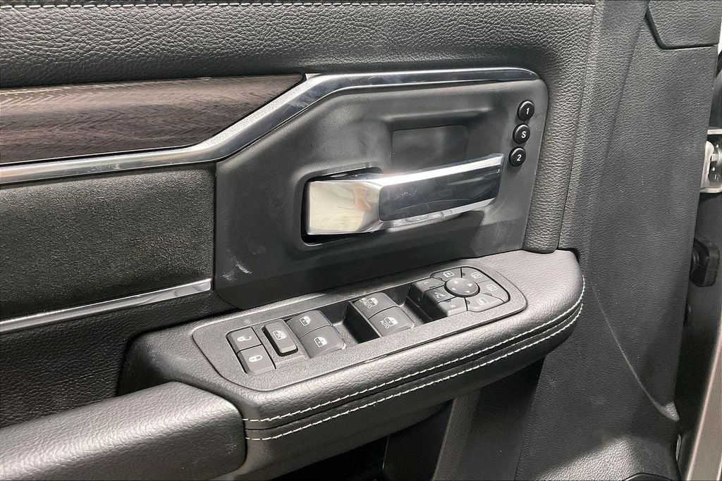 2026 RAM Ram 3500 RAM 3500 LARAMIE CREW CAB 4X4 8' BOX