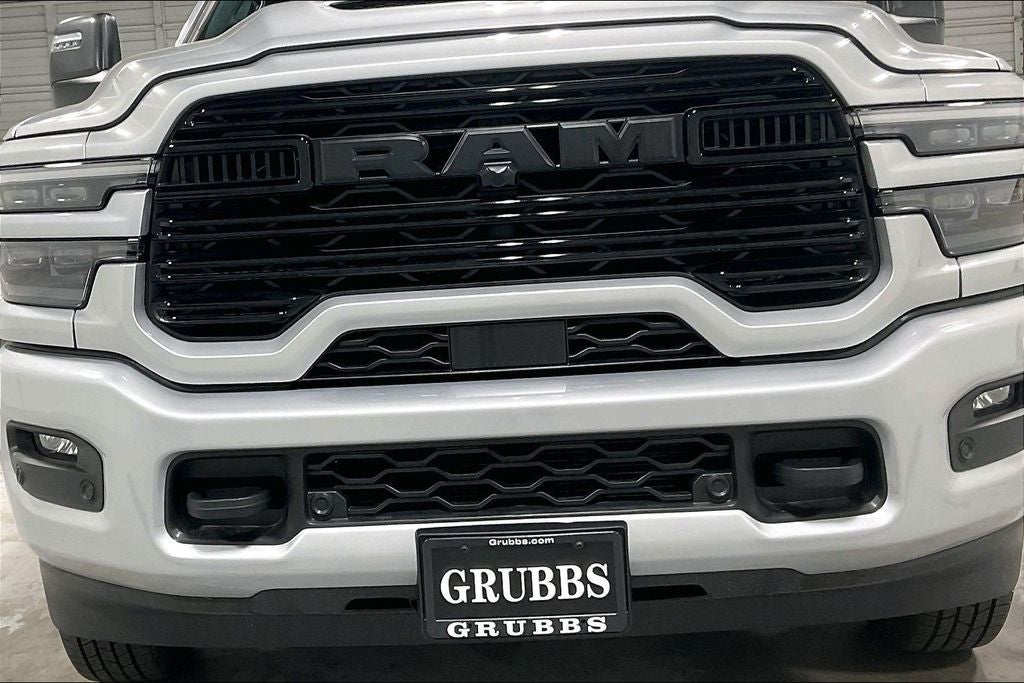 2026 RAM Ram 3500 RAM 3500 LARAMIE CREW CAB 4X4 8' BOX