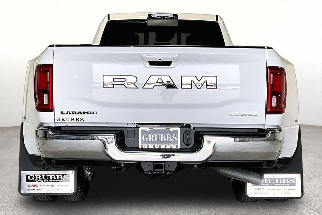 2026 RAM Ram 3500 RAM 3500 LARAMIE CREW CAB 4X4 8' BOX