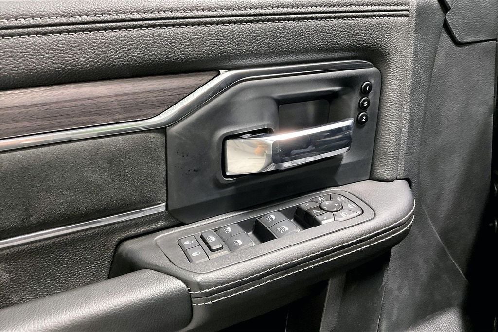 2026 RAM Ram 3500 RAM 3500 LARAMIE CREW CAB 4X4 8' BOX
