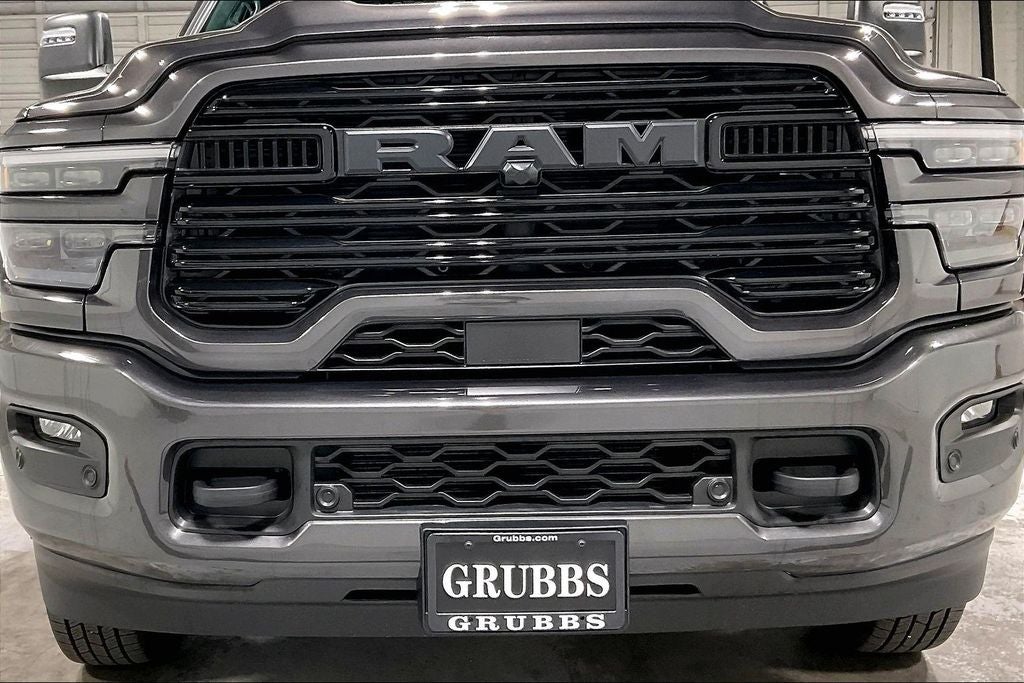 2026 RAM Ram 3500 RAM 3500 LARAMIE CREW CAB 4X4 8' BOX