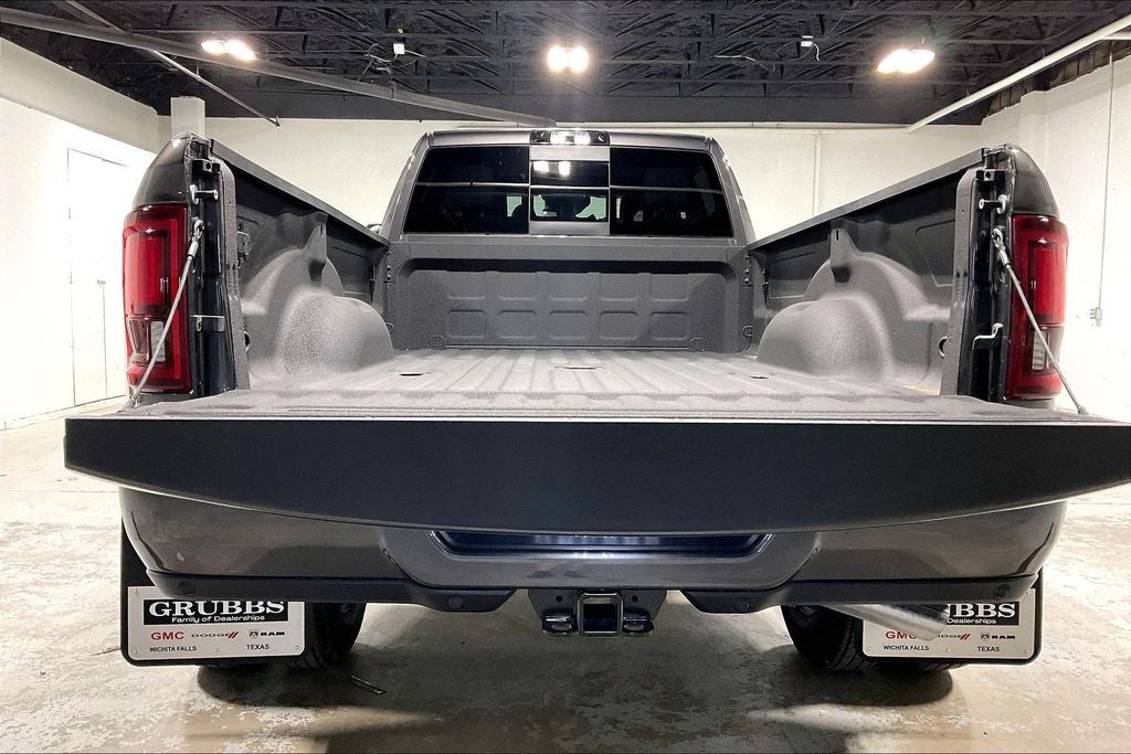 2026 RAM Ram 3500 RAM 3500 LARAMIE CREW CAB 4X4 8' BOX