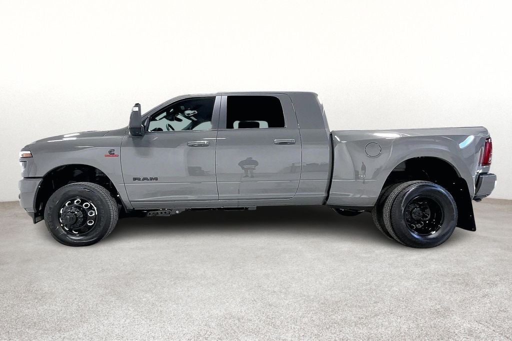 2026 RAM Ram 3500 RAM 3500 LARAMIE MEGA CAB 4X4 6'4' BOX