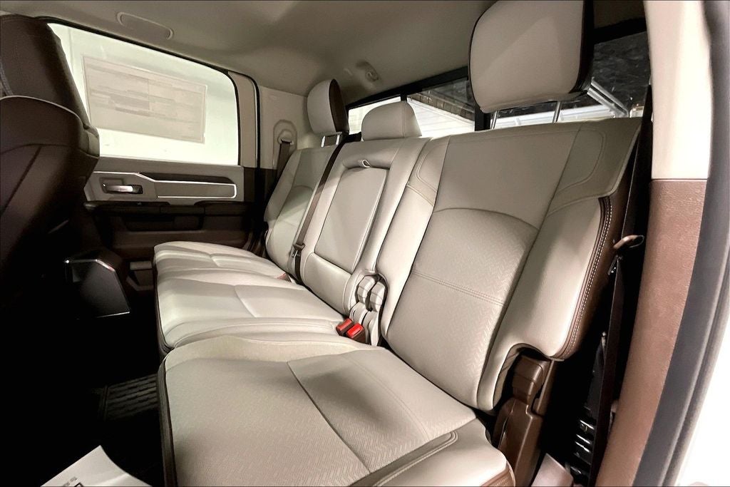 2026 RAM Ram 3500 RAM 3500 LARAMIE MEGA CAB 4X4 6'4' BOX