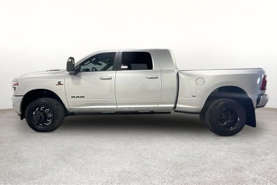2026 RAM Ram 3500 RAM 3500 LARAMIE MEGA CAB 4X4 6'4' BOX