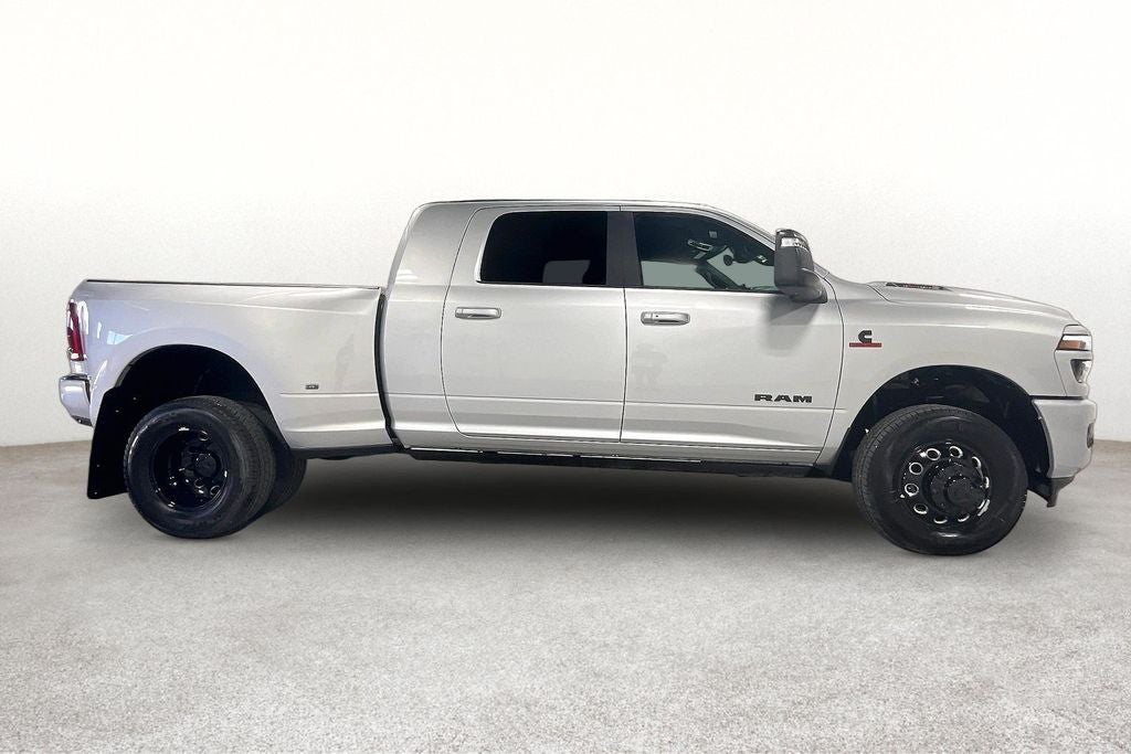2026 RAM Ram 3500 RAM 3500 LARAMIE MEGA CAB 4X4 6'4' BOX