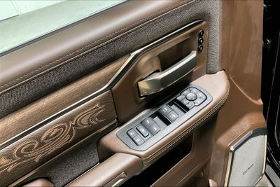 2027 RAM Ram 3500 RAM 3500 LIMITED LONGHORN MEGA CAB 4X4 6'4' BOX