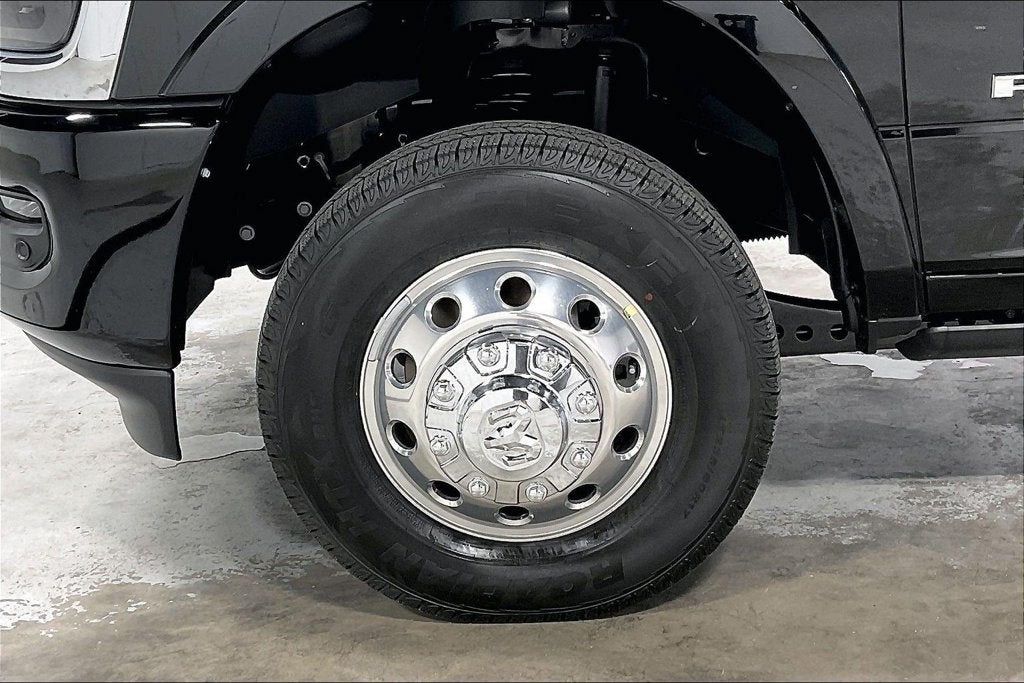 2027 RAM Ram 3500 RAM 3500 LIMITED LONGHORN MEGA CAB 4X4 6'4' BOX