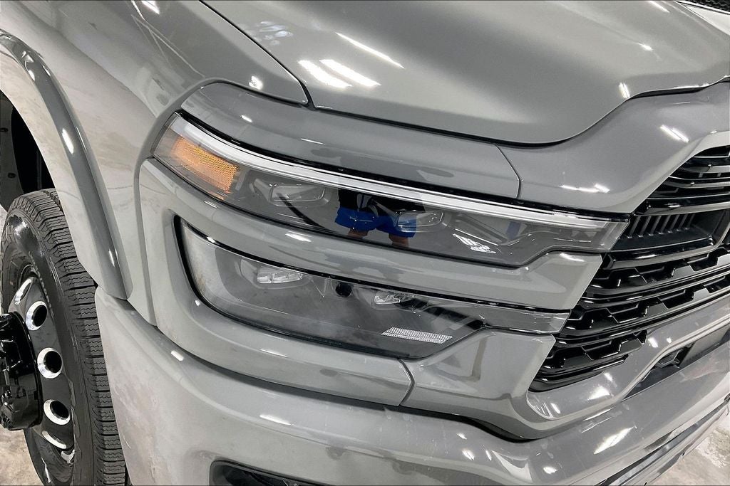 2026 RAM Ram 3500 RAM 3500 LIMITED MEGA CAB 4X4 6'4' BOX