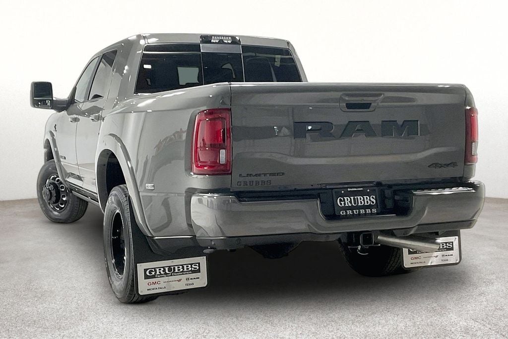 2027 RAM Ram 3500 RAM 3500 LIMITED MEGA CAB 4X4 6'4' BOX