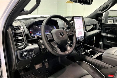 2026 RAM Ram 3500 RAM 3500 LIMITED MEGA CAB 4X4 6'4' BOX