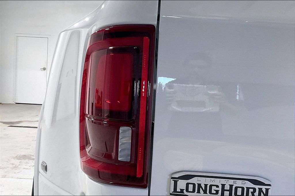2026 RAM 3500 RAM 3500 LIMITED LONGHORN CREW CAB 4X4 8' BOX