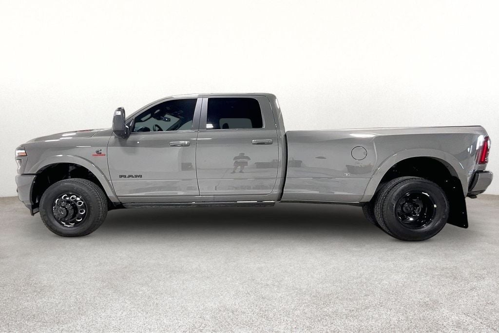 2026 RAM Ram 3500 RAM 3500 LIMITED CREW CAB 4X4 8' BOX