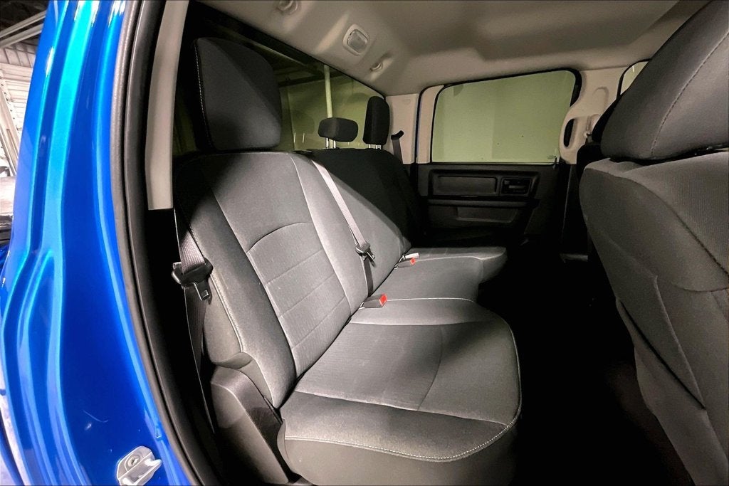 2023 RAM 1500 Classic Tradesman Crew Cab 4x4 5'7' Box