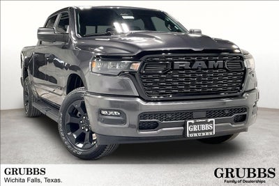 2027 RAM Ram 1500 RAM 1500 EXPRESS CREW CAB 4X4 5'7' BOX