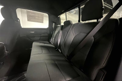 2027 RAM Ram 1500 RAM 1500 EXPRESS CREW CAB 4X4 5'7' BOX