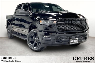 2027 RAM Ram 1500 RAM 1500 EXPRESS CREW CAB 4X4 5'7' BOX