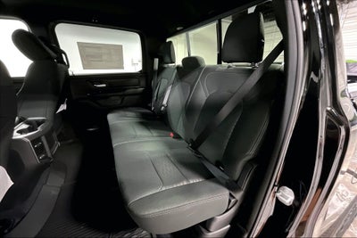 2027 RAM Ram 1500 RAM 1500 EXPRESS CREW CAB 4X4 5'7' BOX
