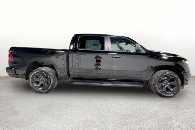 2027 RAM Ram 1500 RAM 1500 EXPRESS CREW CAB 4X4 5'7' BOX
