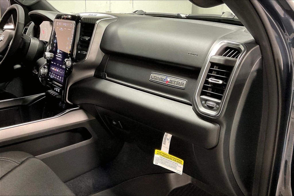 2027 RAM Ram 1500 RAM 1500 LONE STAR CREW CAB 4X4 5'7' BOX