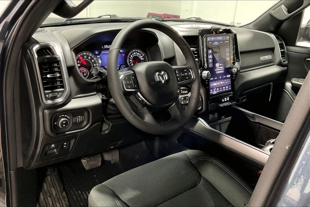 2027 RAM Ram 1500 RAM 1500 LONE STAR CREW CAB 4X4 5'7' BOX