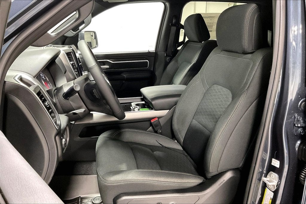 2027 RAM Ram 1500 RAM 1500 LONE STAR CREW CAB 4X4 5'7' BOX