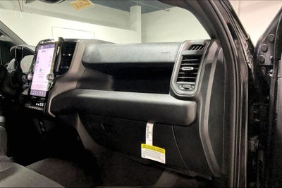 2026 RAM Ram 2500 RAM 2500 BLACK EXPRESS CREW CAB 4X4 6'4' BOX
