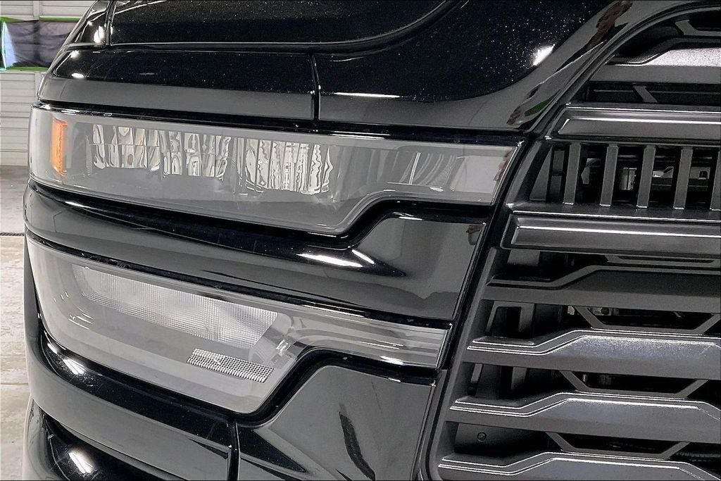 2026 RAM Ram 2500 RAM 2500 BLACK EXPRESS CREW CAB 4X4 6'4' BOX