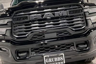 2026 RAM Ram 2500 RAM 2500 BLACK EXPRESS CREW CAB 4X4 6'4' BOX