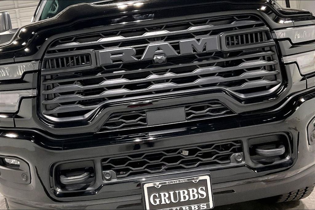 2026 RAM Ram 2500 RAM 2500 BLACK EXPRESS CREW CAB 4X4 6'4' BOX