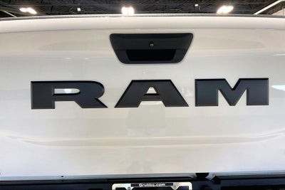 2026 RAM Ram 2500 RAM 2500 BLACK EXPRESS CREW CAB 4X4 6'4' BOX