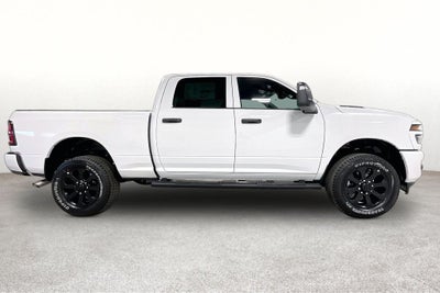 2026 RAM Ram 2500 RAM 2500 BLACK EXPRESS CREW CAB 4X4 6'4' BOX