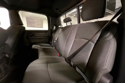 2026 RAM Ram 2500 RAM 2500 BLACK EXPRESS CREW CAB 4X4 6'4' BOX