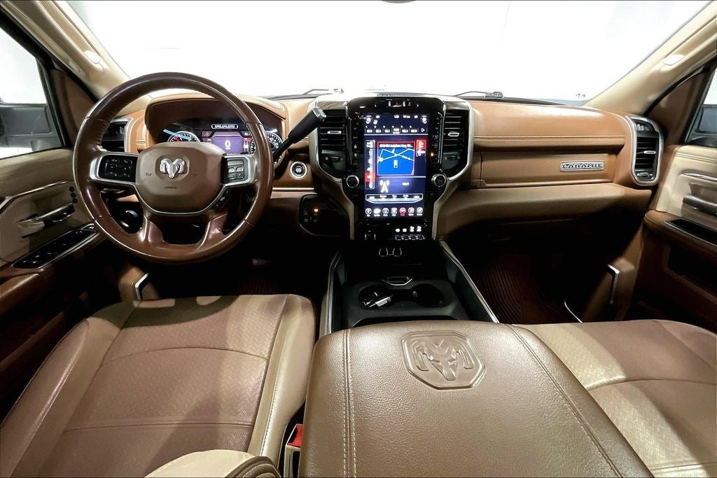 2020 RAM 2500 Laramie Crew Cab 4x4 6'4' Box