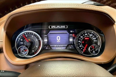 2020 RAM 2500 Laramie Crew Cab 4x4 6'4' Box