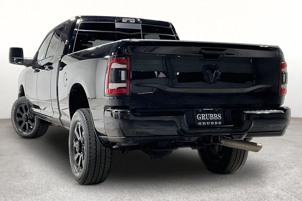 2024 RAM 2500 Laramie Crew Cab 4x4 6'4' Box