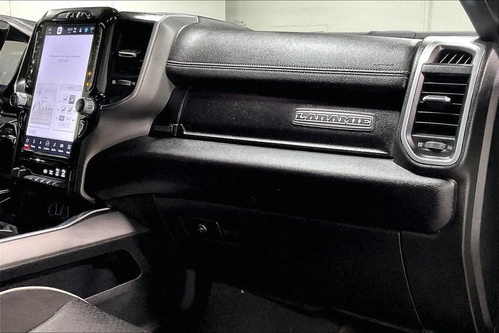 2024 RAM 2500 Laramie Crew Cab 4x4 6'4' Box