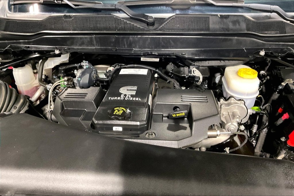 2024 RAM 2500 Laramie Crew Cab 4x4 6'4' Box