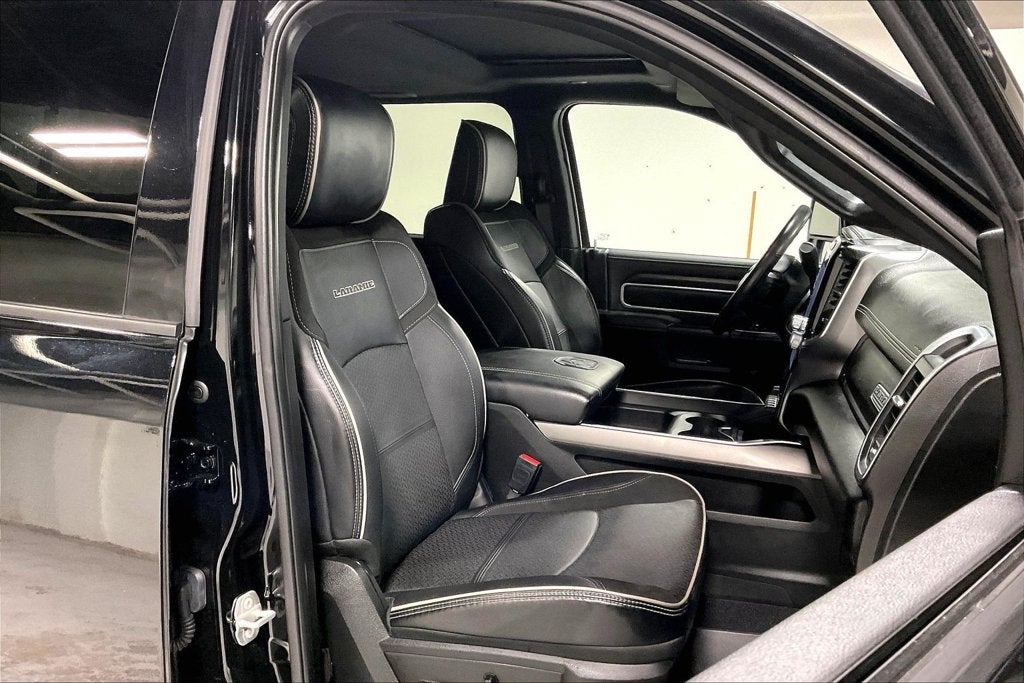 2024 RAM 2500 Laramie Crew Cab 4x4 6'4' Box