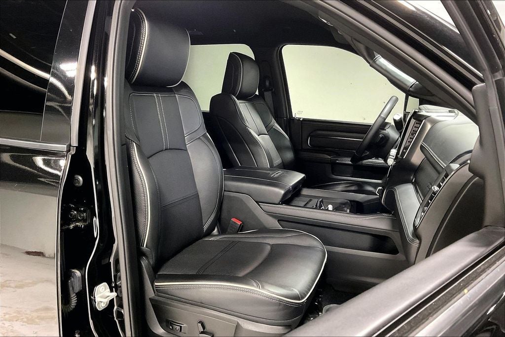 2024 RAM 2500 Limited Crew Cab 4x4 6'4' Box