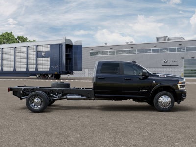 2026 RAM Ram 5500 Chassis Cab RAM 5500 BIG HORN CHASSIS CREW CAB 4X4 84' CA