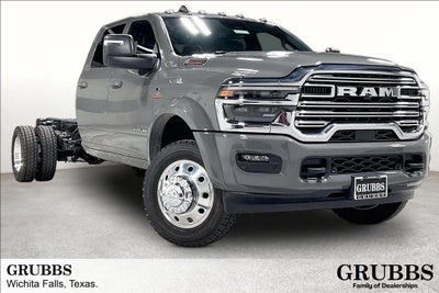 2027 RAM Ram 5500 Chassis Cab RAM 5500 BIG HORN CHASSIS CREW CAB 4X4 84' CA