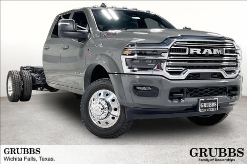 2027 RAM Ram 5500 Chassis Cab RAM 5500 BIG HORN CHASSIS CREW CAB 4X4 84' CA