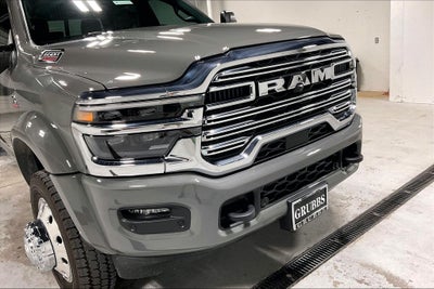 2027 RAM Ram 5500 Chassis Cab RAM 5500 BIG HORN CHASSIS CREW CAB 4X4 84' CA