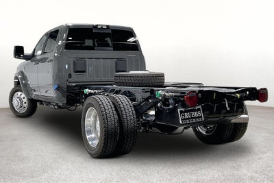 2027 RAM Ram 5500 Chassis Cab RAM 5500 BIG HORN CHASSIS CREW CAB 4X4 84' CA
